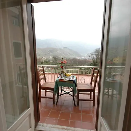 Case Vacanze Angiola Holiday home