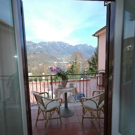 Holiday home Case Vacanze Angiola