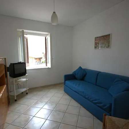 Holiday home Case Vacanze Angiola