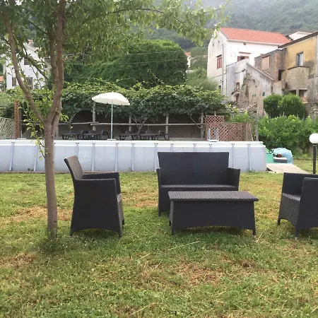 Case Vacanze Angiola Holiday home